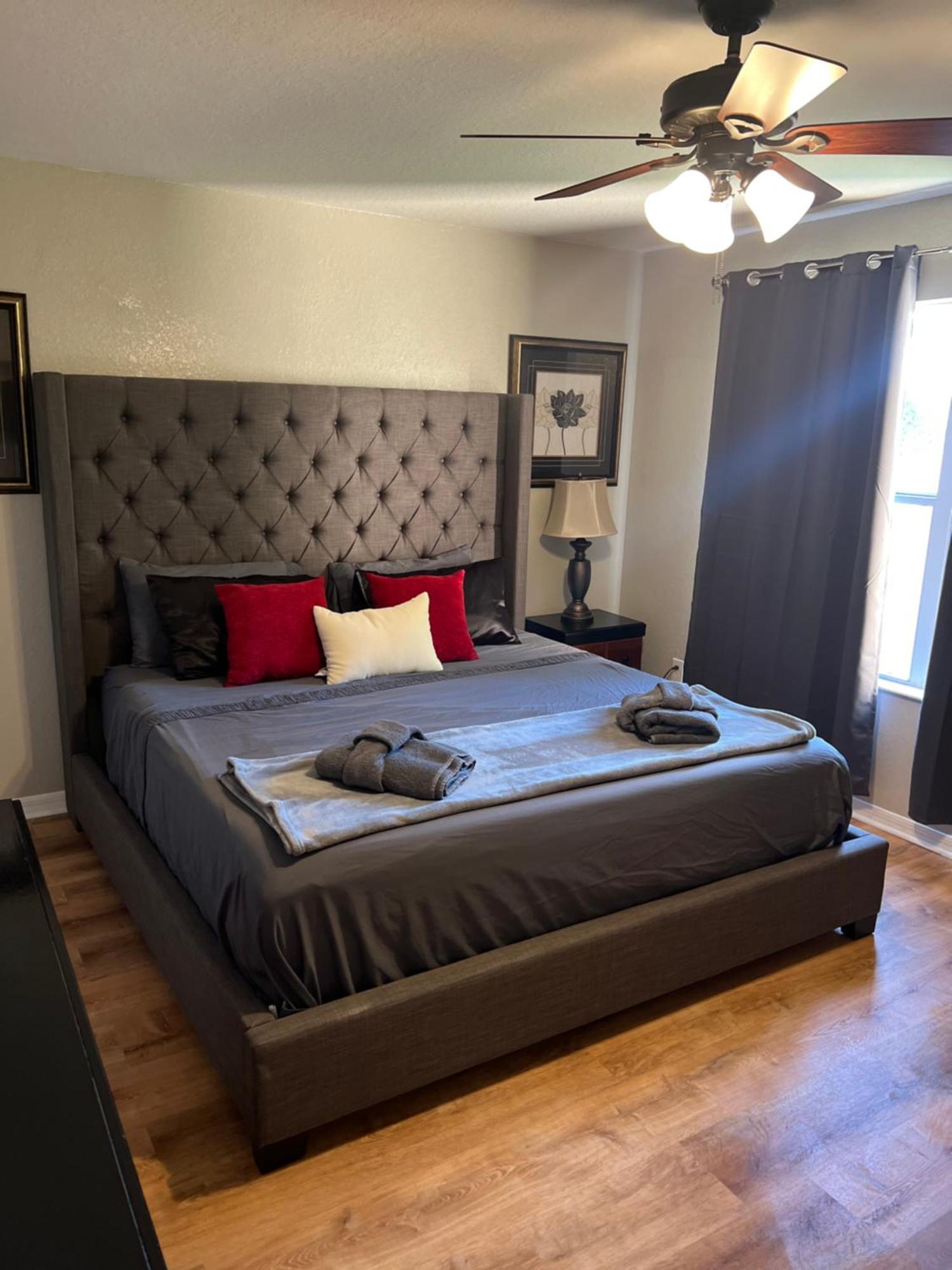 Vashay's Lovely Vacation Pad At Davenport
